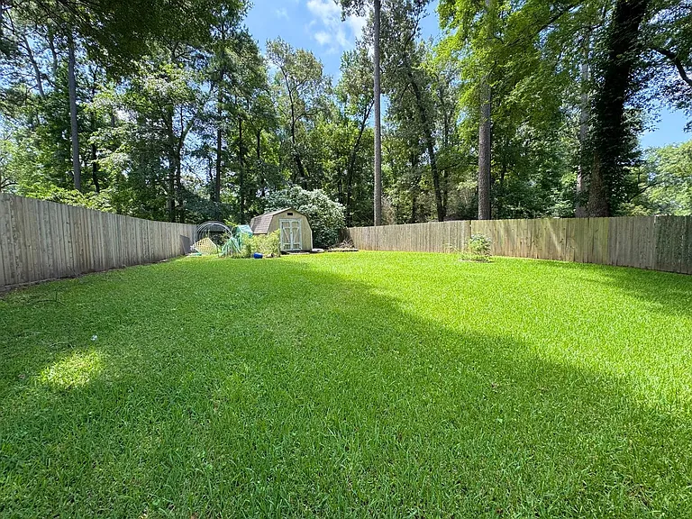 8514 Timberwood Ln — Photo 10