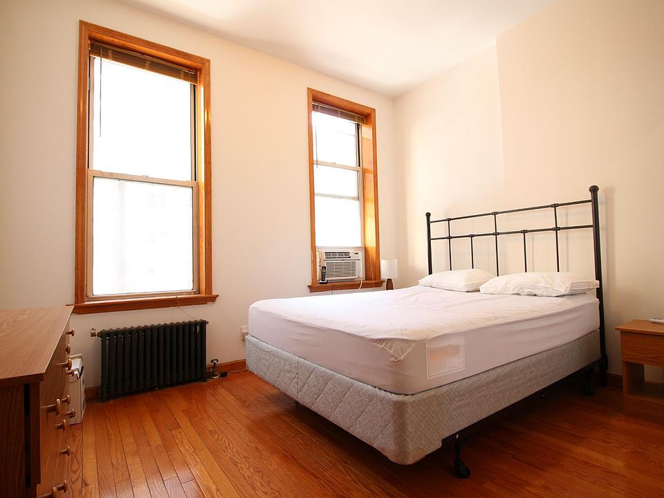 2nd image of 1407 2nd Ave APT 3A