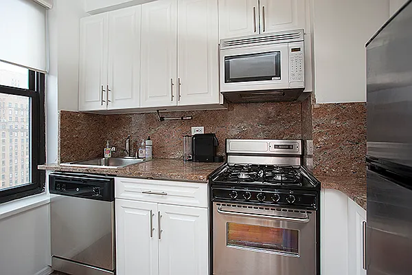 Rented by Nest Seekers International | media 26