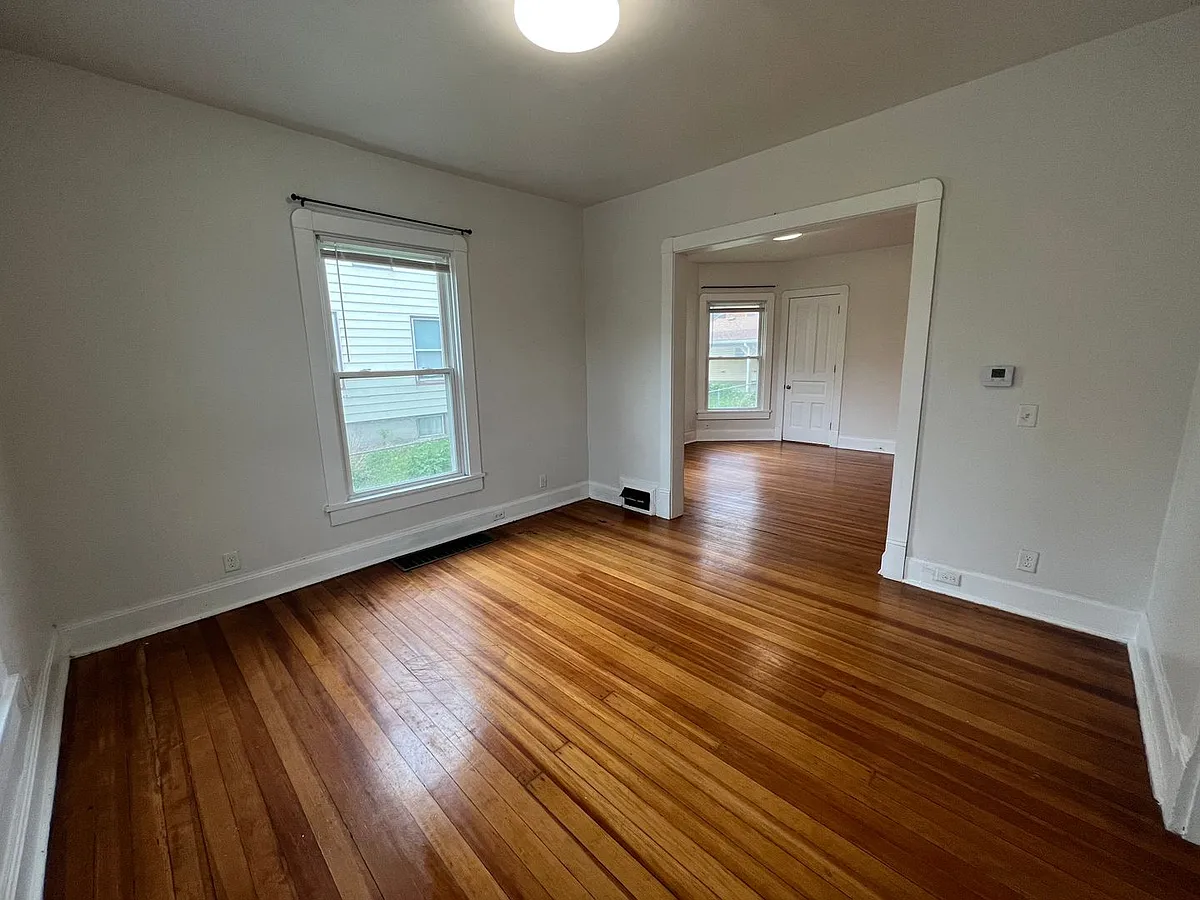Building Photo - 542 S 29th St