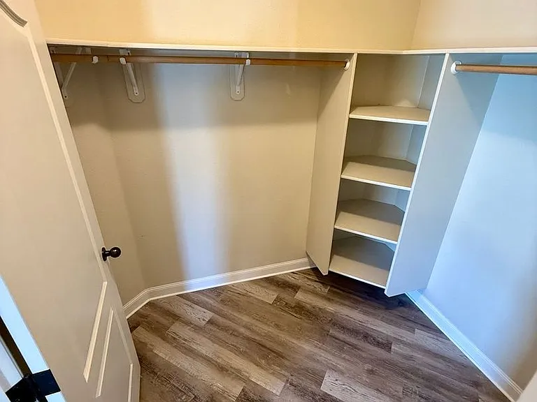20324 Clearwater Dr — Photo 27