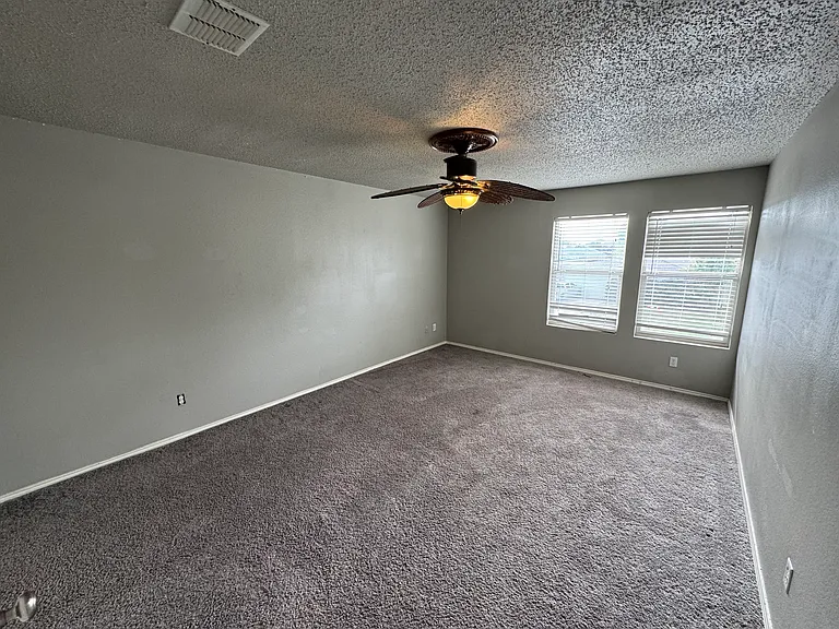 4612 Bellcrest Dr — Photo 28