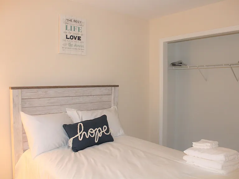 15 Peridot Pl — Photo 21