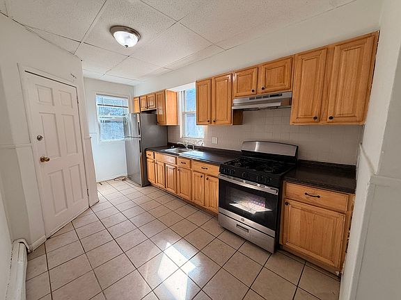 2nd image of 133 Boyd Ave #1E
