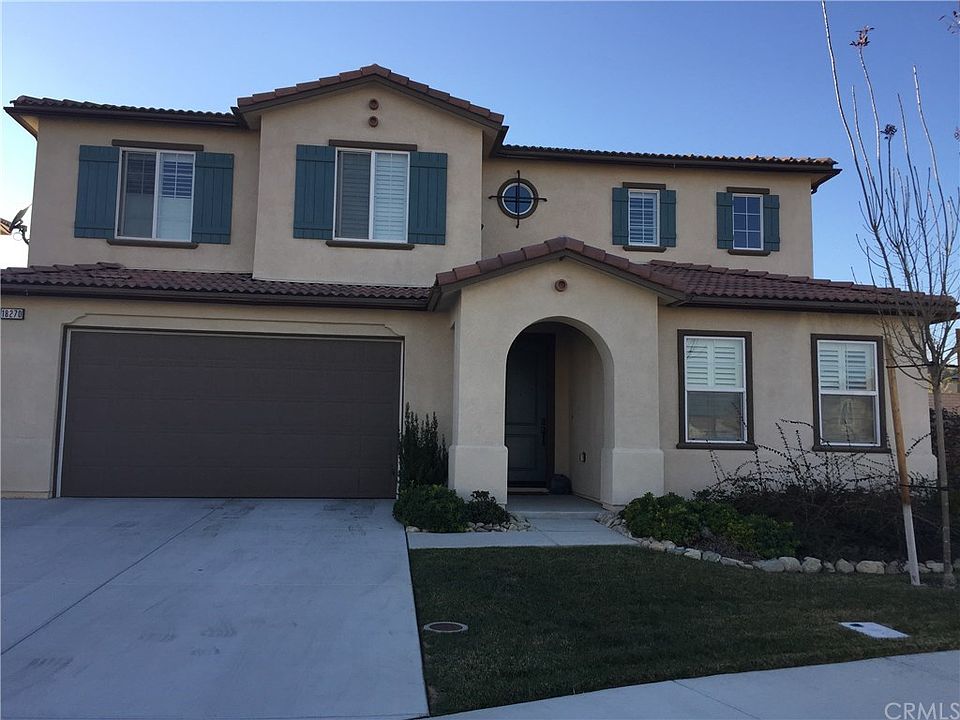 1st image of 18270 Fetterbush Ln