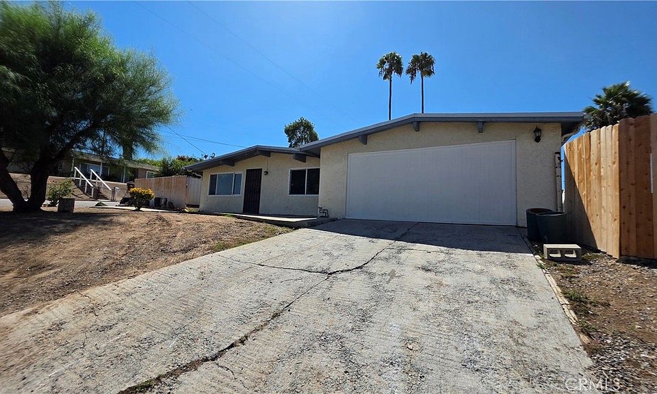 1st image of 808 Maria Ave