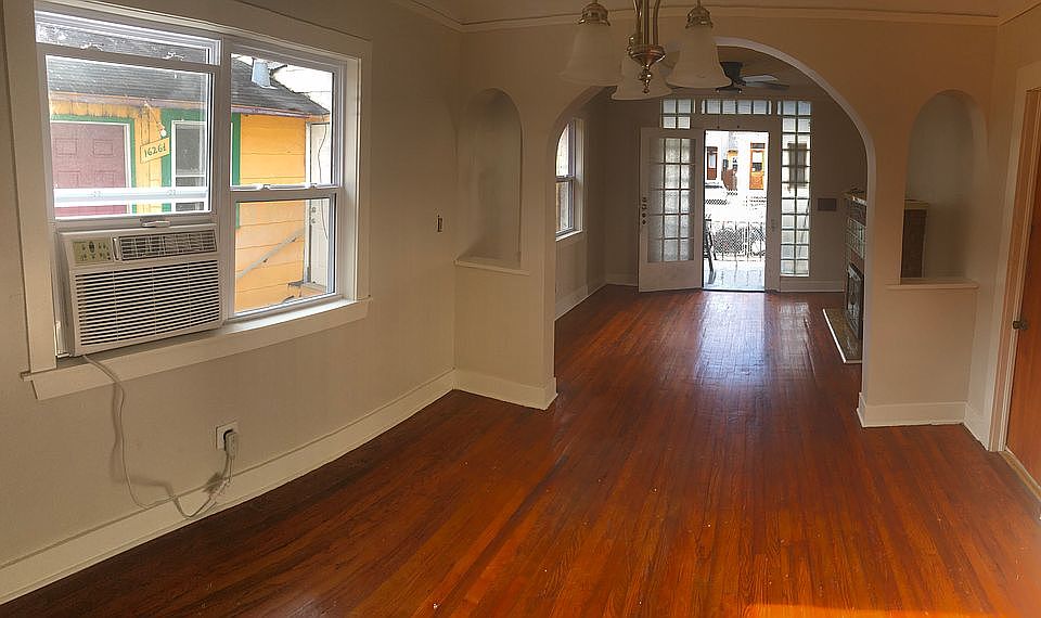 2nd image of 1628 N Rocheblave St