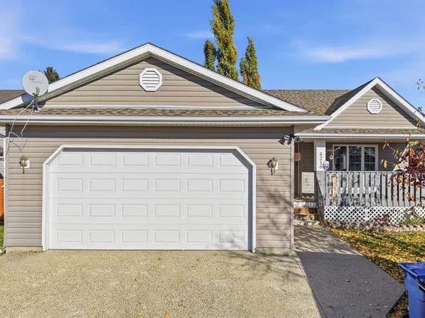 5216 S 55th Ave, Eckville, AB T0M 0X0