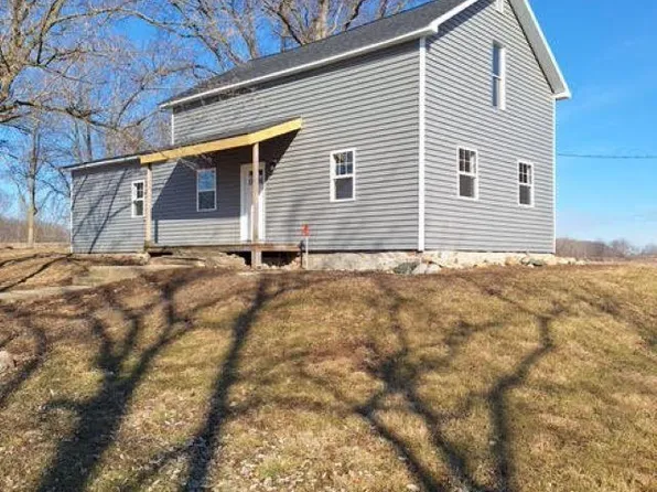 7138 E 950 S, South Whitley, IN 46787