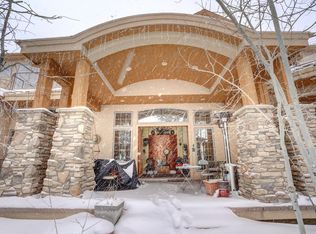 359 Mountain King Rd, Boulder, CO 80302