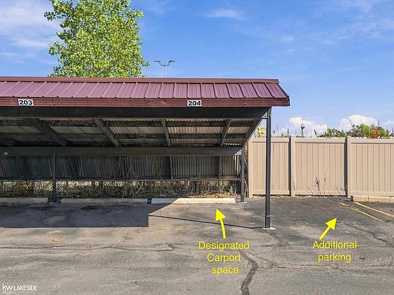 4th image of 19603 W Twelve Mile Rd