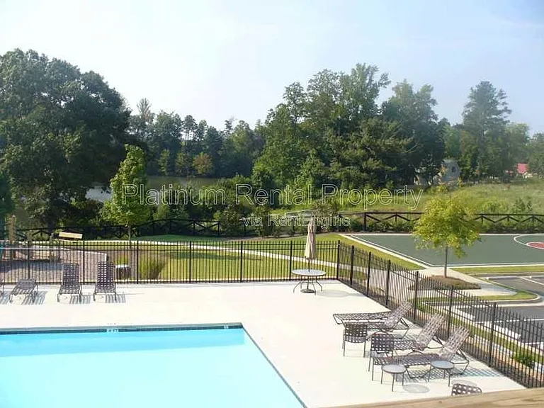 4770 Leatherstone Way — Photo 54