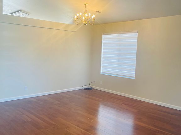 5th image of 920 Marne Dr