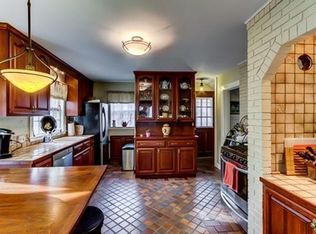 544 Great Plain Ave, Needham, MA 02492