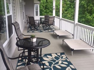 1292 Ramey Mountain Rd, Hiawassee, GA 30546