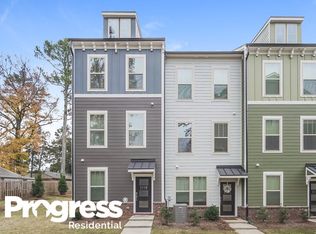 1119 S Mission Ln, Charlotte, NC 28217