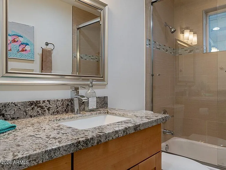 3302 E Turquoise Ave — Photo 36