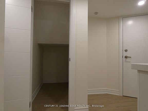 3rd image of 26 Scotswood Rd