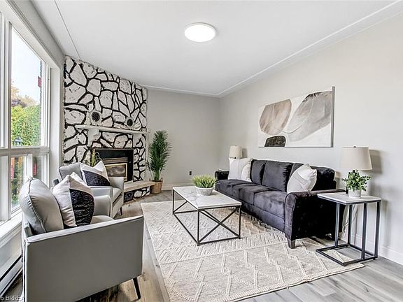 4th image of 51 Metcalfe Cres #D