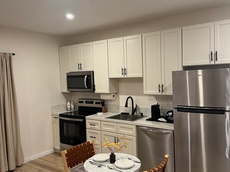4530 Panorama Dr — Photo 18