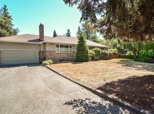 10622 Seola Beach Dr SW, Seattle, WA 98146