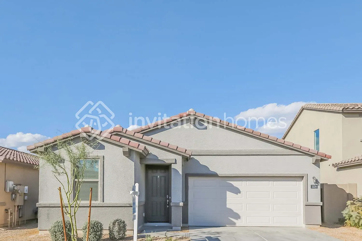 3226 West Pollack St Phoenix, AZ 85041 — Photo 1