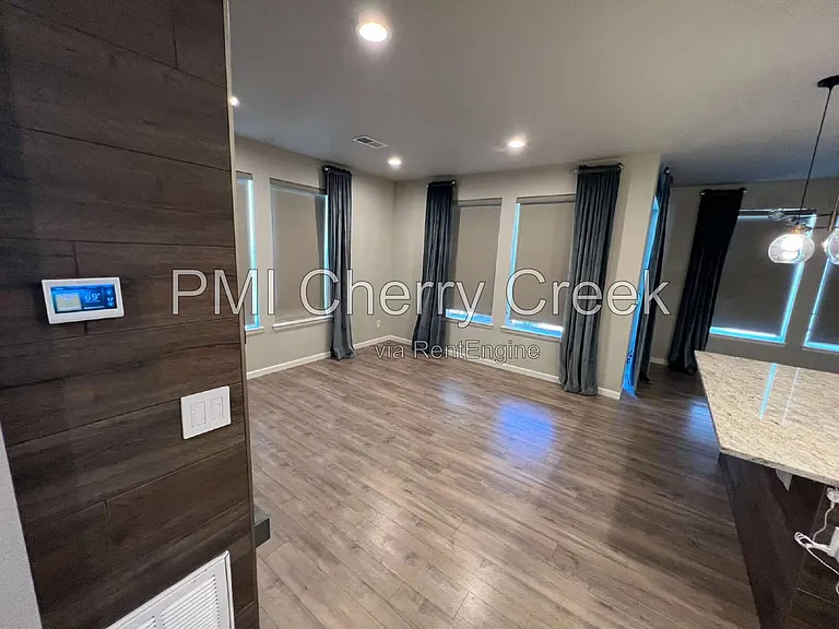 9010 E Caley Way — Photo 6