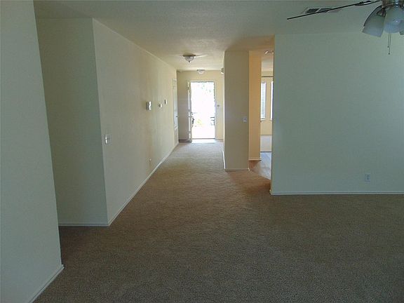 5th image of 15209 Bullace St