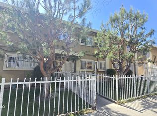 9043 Orion Ave #3, North Hills, CA 91343