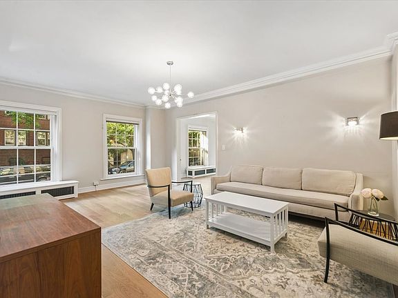 5th image of 3100 N Sheridan Rd APT 1B