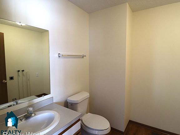3rd image of 4820 Hillside St #2