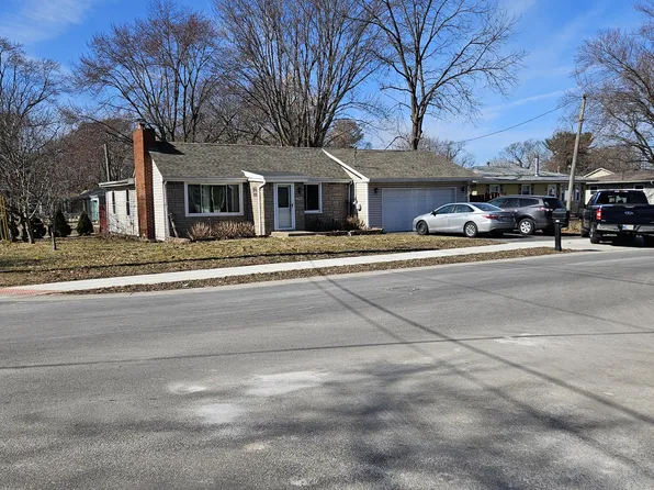 2700 Blake Rd, Portage, IN 46368