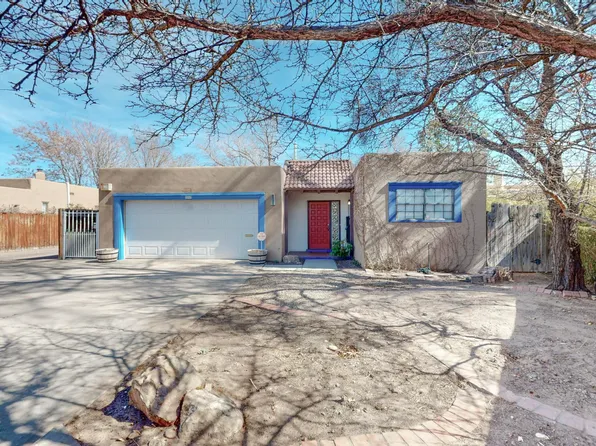 504 San Carlos Ct SW, Albuquerque, NM 87104