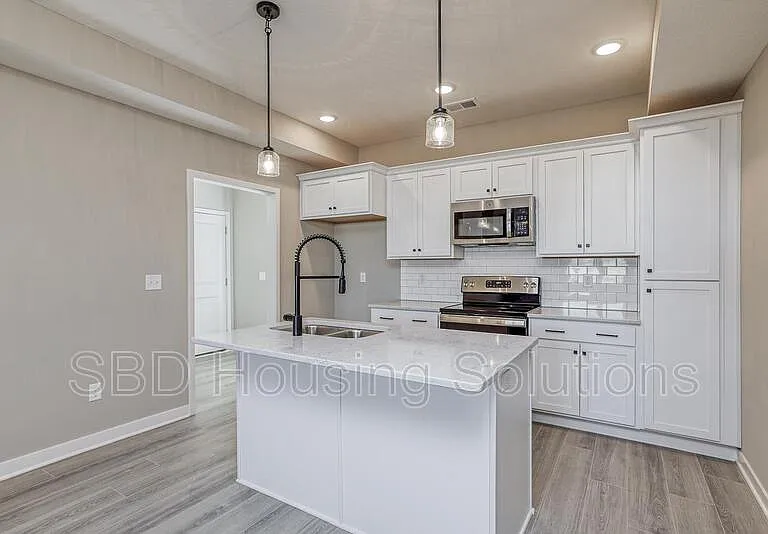 27305 Oak View Dr — Photo 5