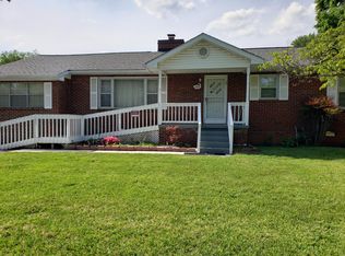 1707 Treemont Rd, Knoxville, TN 37912