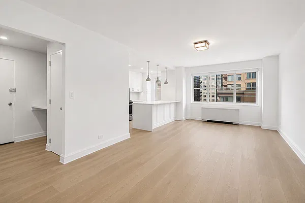 Living room, photo 7
