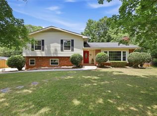 4871 Westchester Rd, Winston Salem, NC 27103
