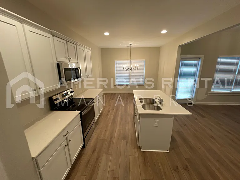 2158 Ellsworth Loop Rd — Photo 12