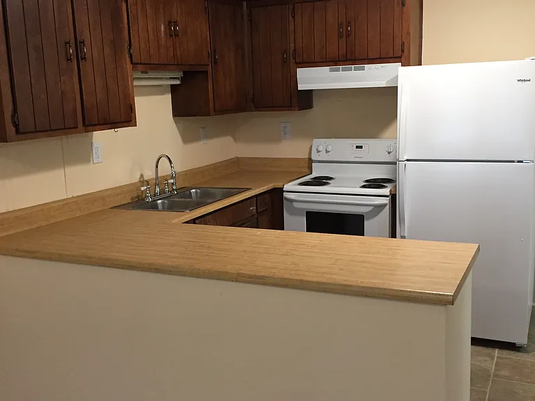 603 Creekside Dr — Photo 7