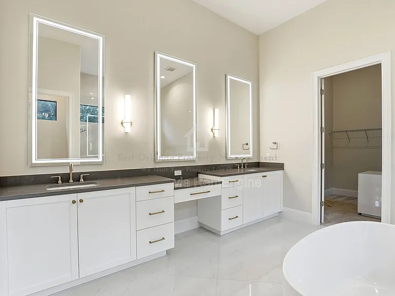 705 Largovista Dr — Photo 25