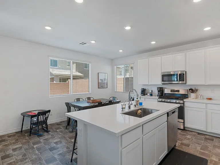 7117 Red Gulch St — Photo 9