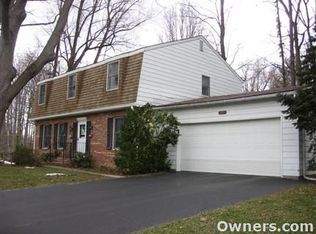 851 Twin Harbor Dr, Arnold, MD 21012