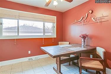 4th image of 35465 Grovewood Dr