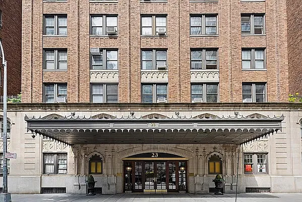 Rented by Corcoran | media 6