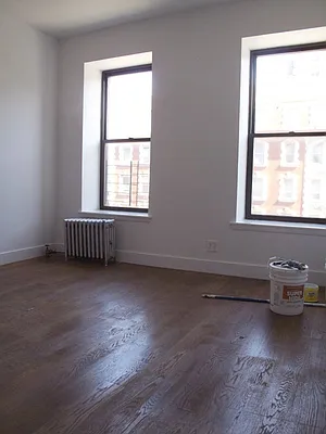 Rented by Bohemia Realty Group | media 7