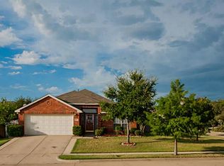 5659 Passage Dr, Fort Worth, TX 76135