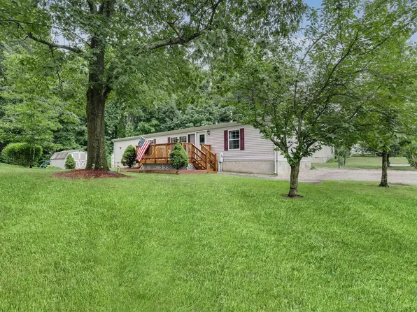 114 WINDING WOOD, Hopewell Junction, NY 12533