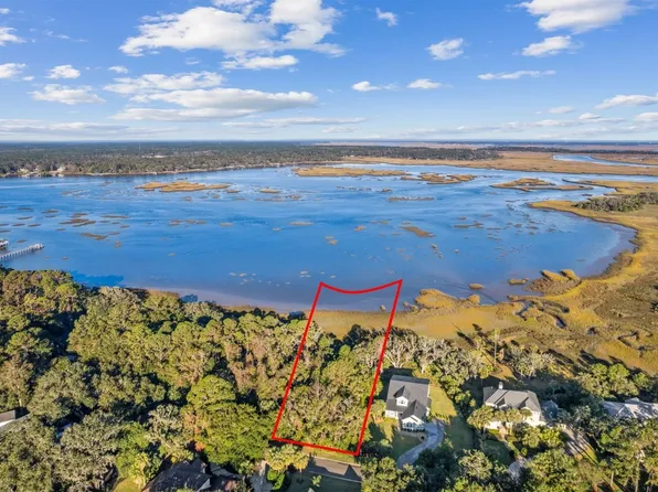96059 Bay View Dr, Fernandina Beach, FL 32034