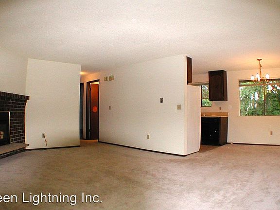 3rd image of 1111B NW 62nd St