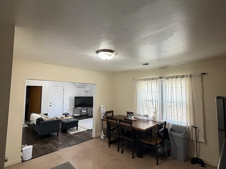 Dining/ living room